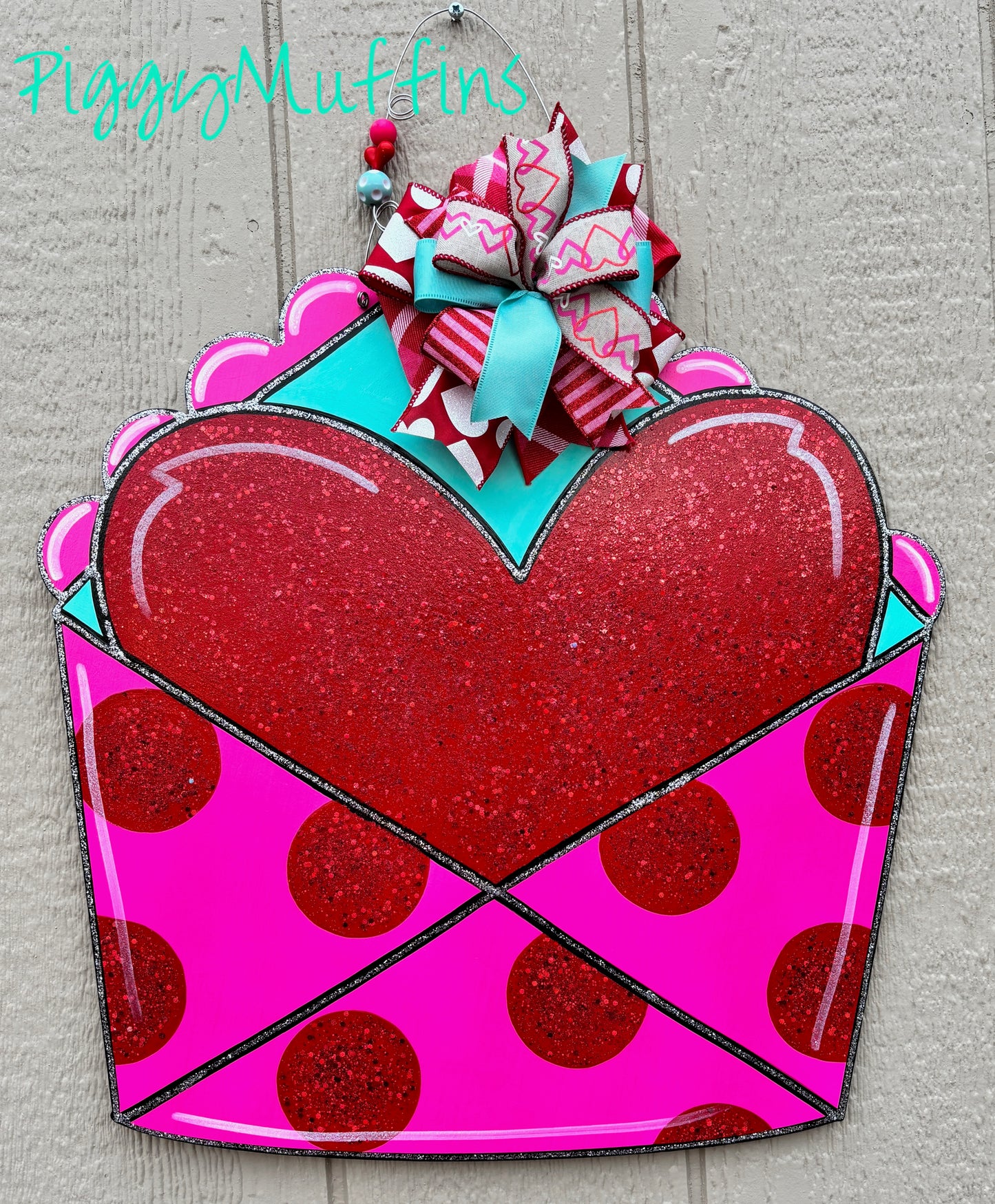Valentine Door Hanger | Heart Door Hanger | Love Letter | Valentine Wreath | Heart Wreath | Valentine | Piggymuffins