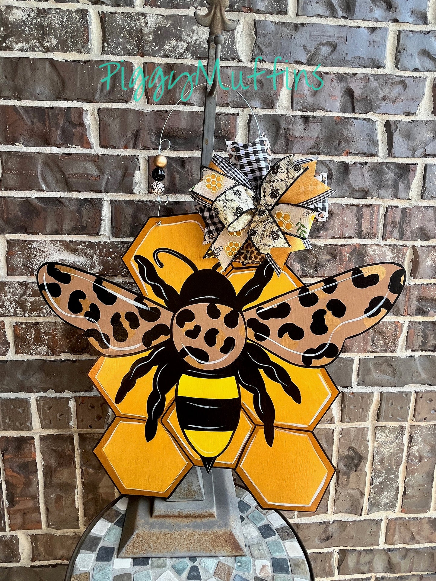 Bee door hanger | Bumblebee Door Hanger | Spring Door Hanger | Beehive Door Hanger | Door Hanger