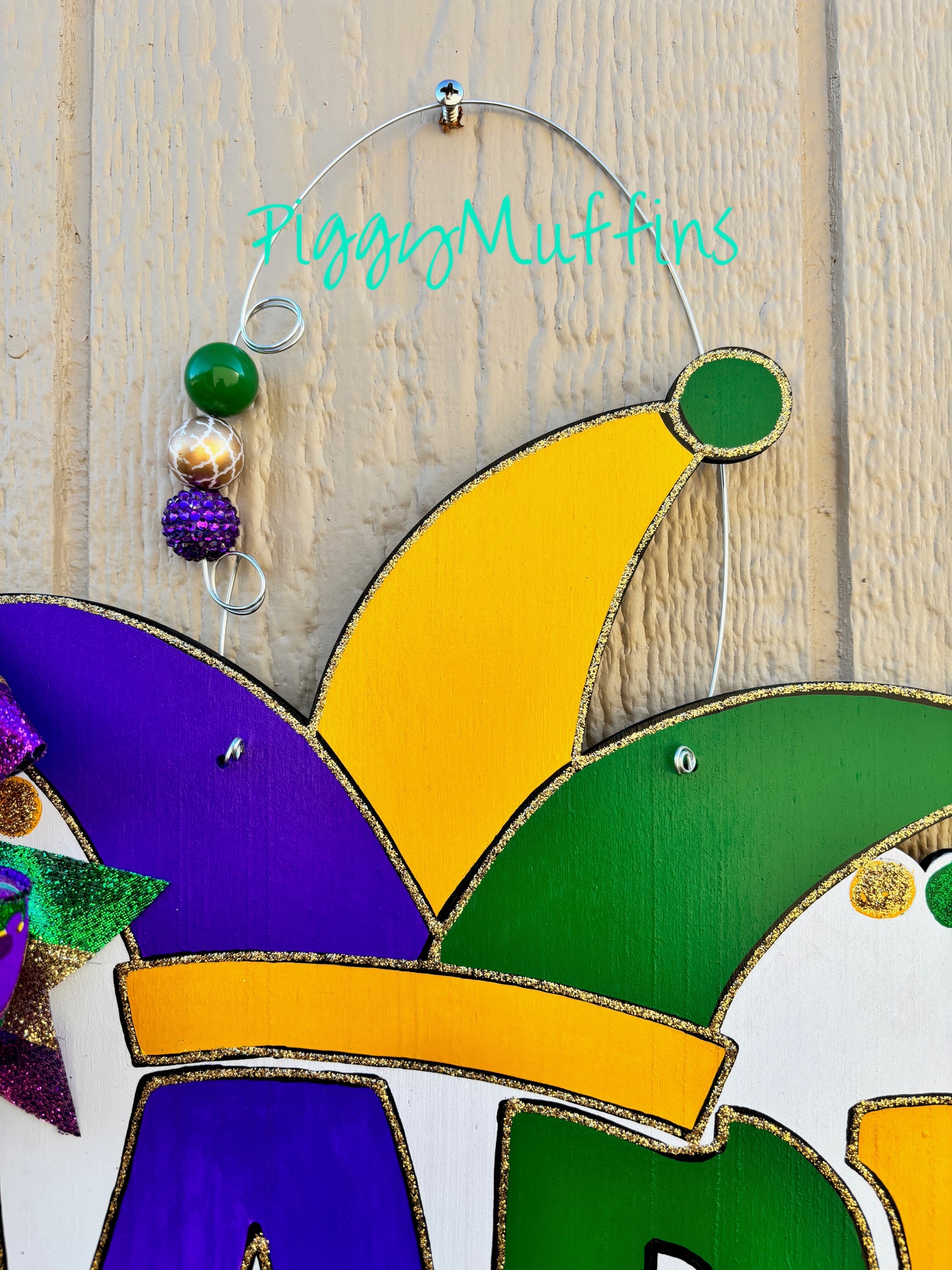 SHIPS TODAY! Mardi Gras Door Hanger | Mardi Gras Sign | Mardi Gras Door Sign | Mardi Gras Wreath | Mardi Gras Decoration | Piggymuffins