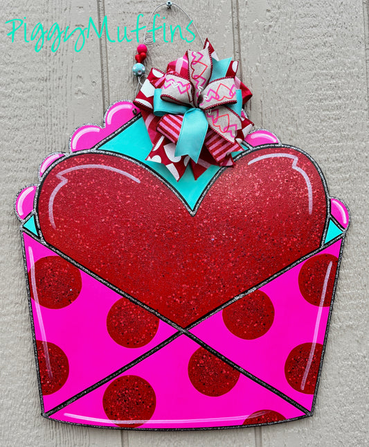 Valentine Door Hanger | Heart Door Hanger | Love Letter | Valentine Wreath | Heart Wreath | Valentine | Piggymuffins