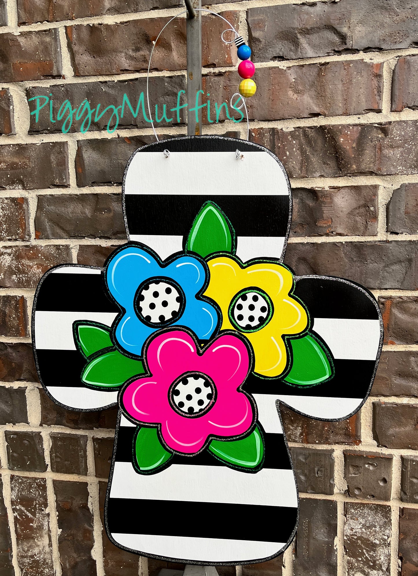 Black and White Floral Cross door hanger | Cross Door Hanger | Spring Door Hanger | Easter Door Hanger | Door Hanger | PiggyMuffins