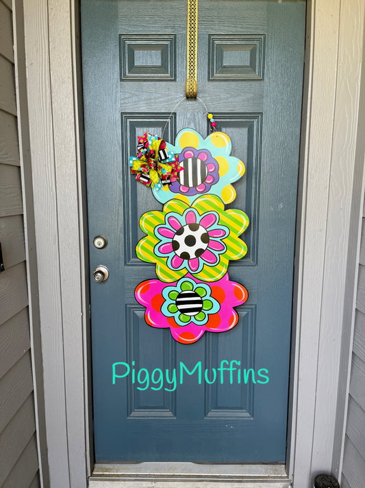 Flower Door hanger | Floral Door Hanger | Spring Flowers Door Hanger | Summer Door Hanger | Door Hanger | Floral Wreath | PiggyMuffins