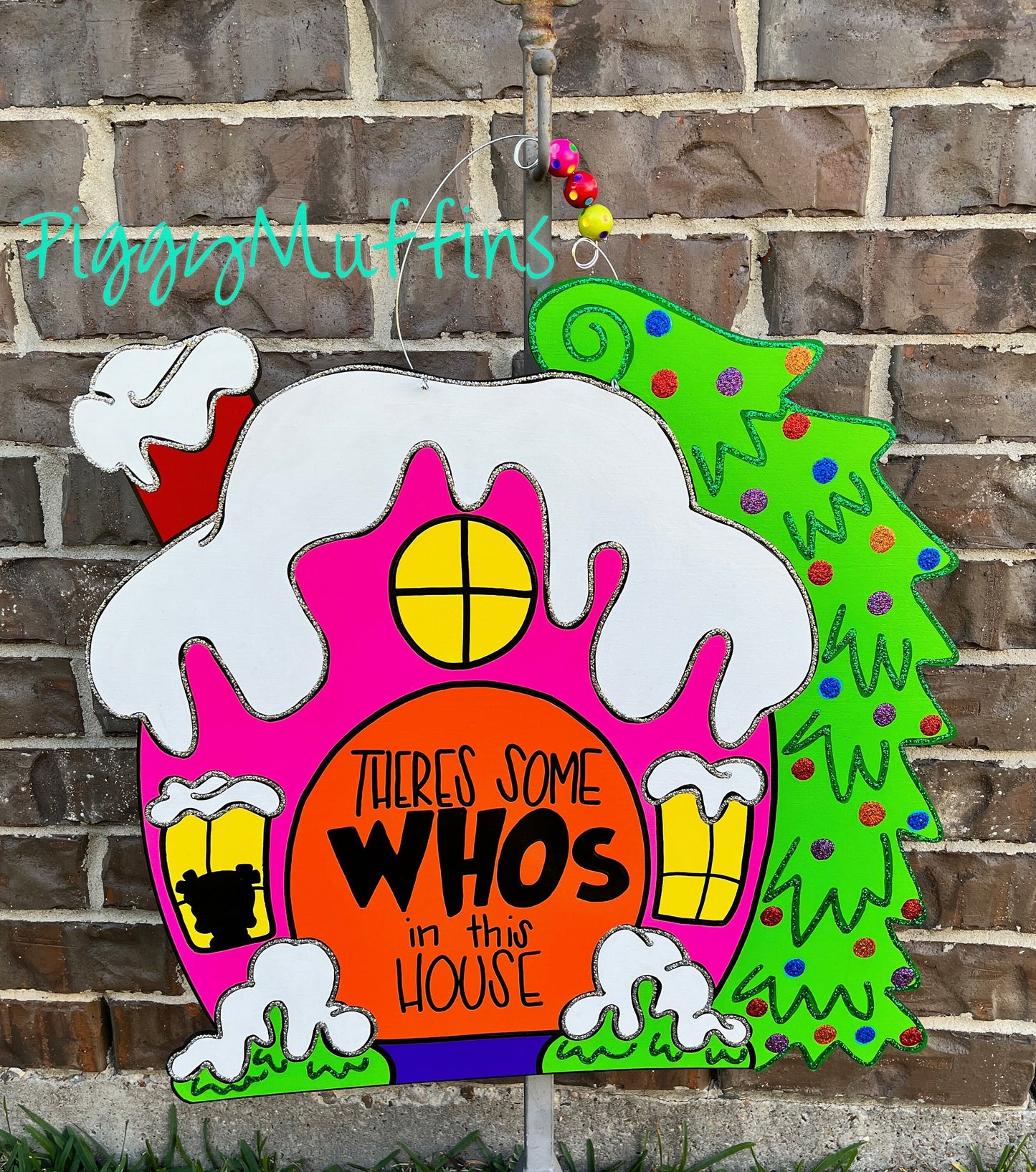 Christmas Door Hanger  | Who Christmas Door Hanger | Christmas Character Door Hanger | Door Hanger | PiggyMuffins