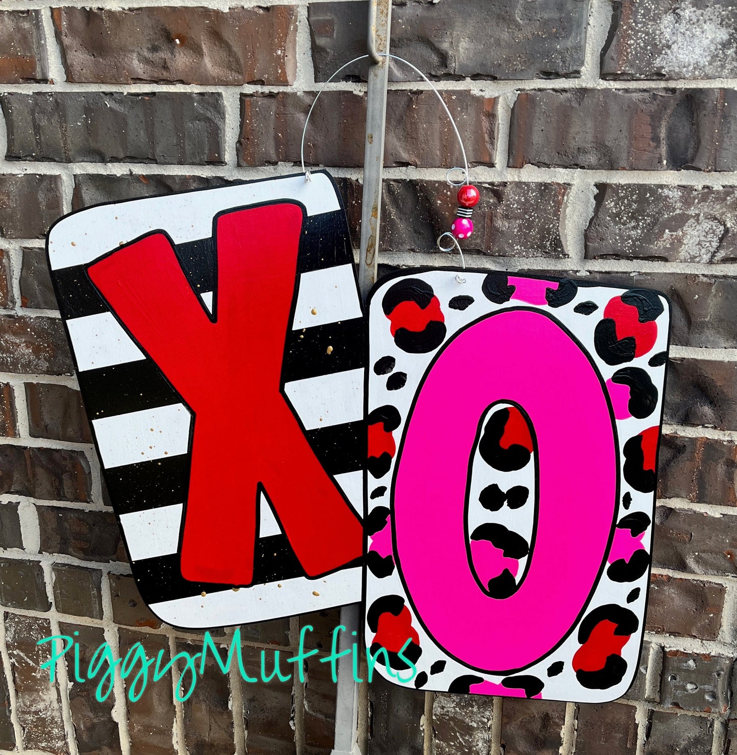 Valentine Door Hanger | XO Door Hanger | Cheetah Print Door Hanger| Valentine Wreath | Leopard Print Doorhanger| Valentine | Piggymuffins