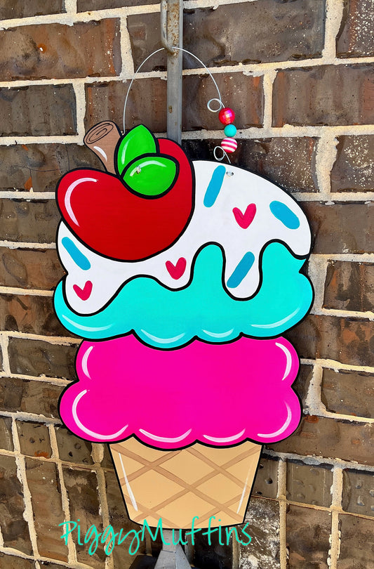 Ice Cream Door Hanger | Summer Door Hanger |  Valentine Door Hanger |  Door Hanger | Ice Cream Wreath | Summer Wreath | PiggyMuffins