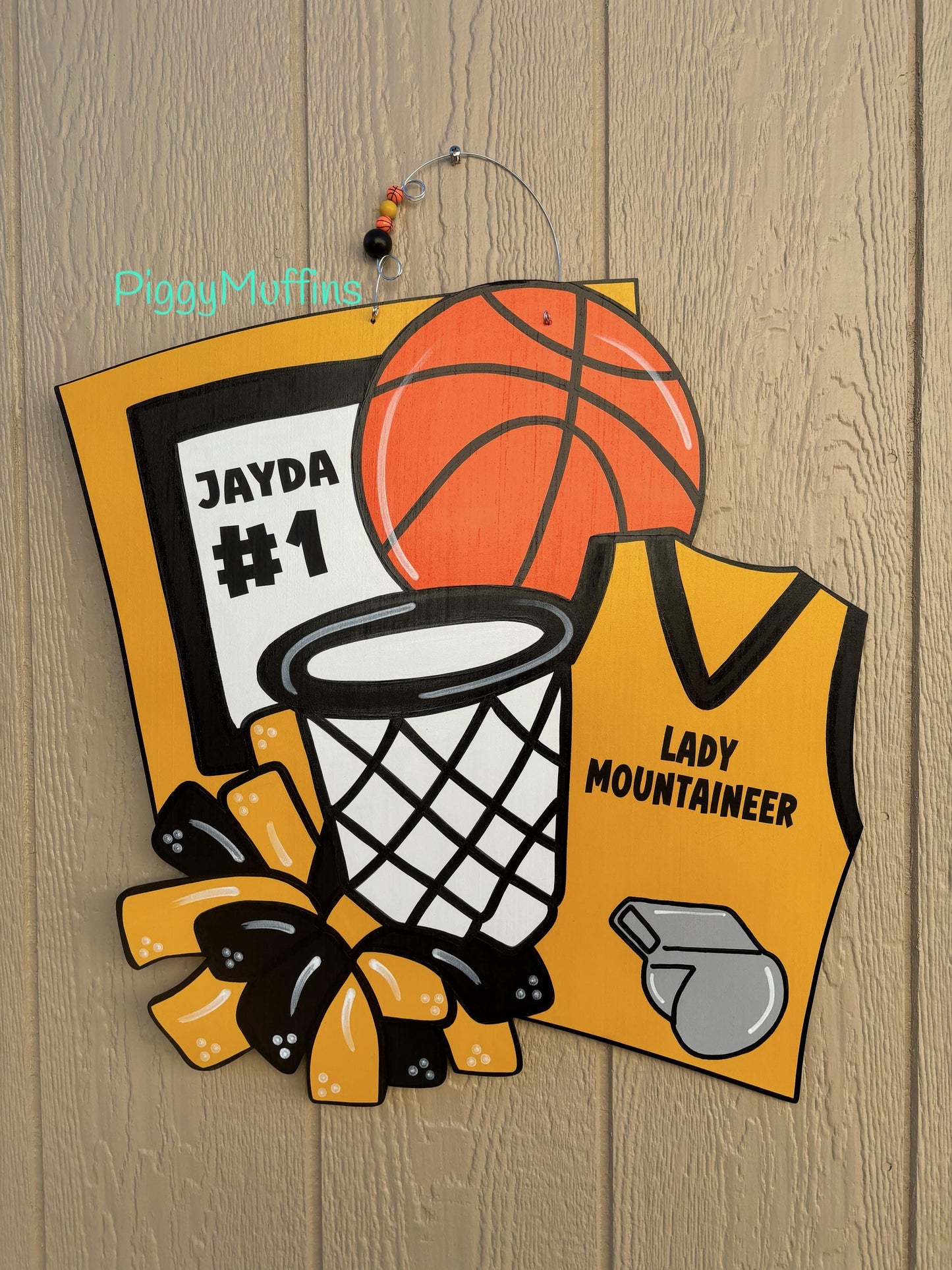 Basketball Door Hanger - Custom Basketball Door Hanger - Sports Door Hanger - Basketball Wreath - Sports Wreath - Door Hanger