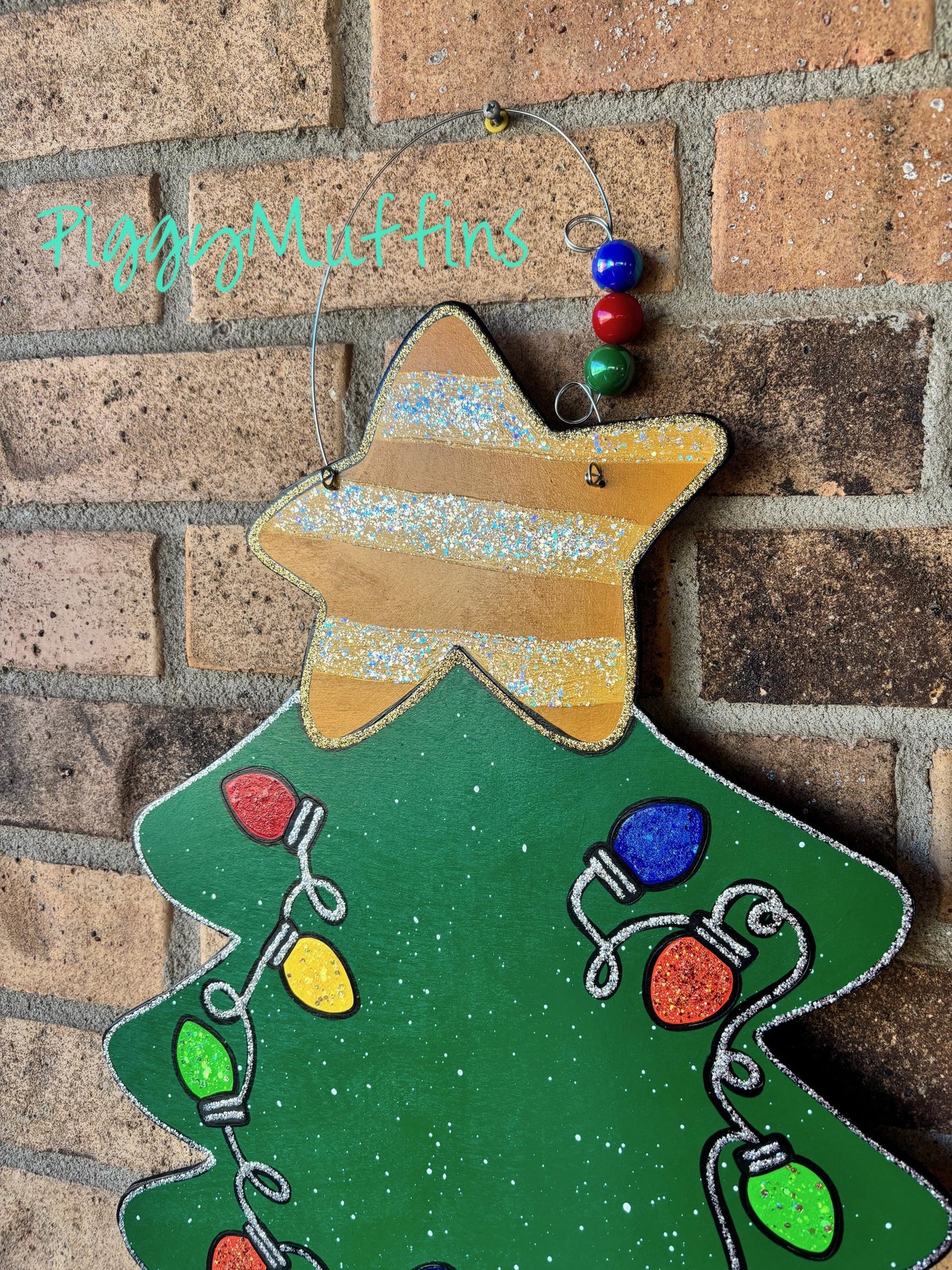 Christmas Tree Door Hanger |  Christmas Door Hanger |  Christmas Tree Wreath | Christmas Wreath | PiggyMuffins