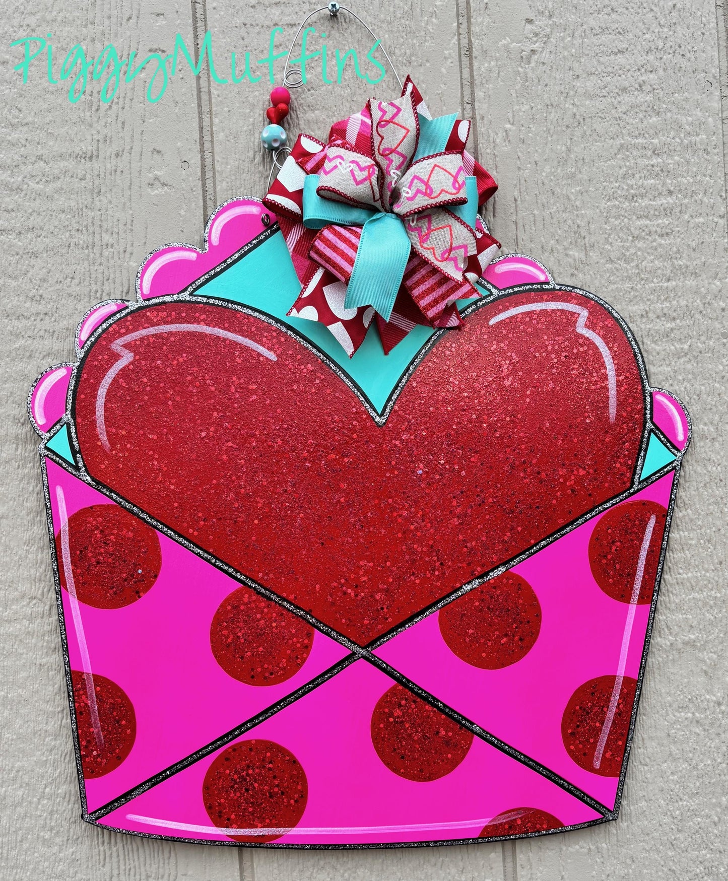Valentine Door Hanger | Heart Door Hanger | Love Letter | Valentine Wreath | Heart Wreath | Valentine | Piggymuffins